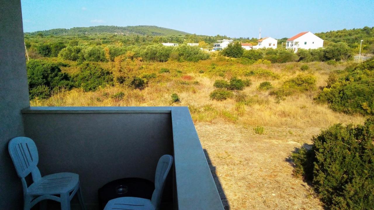 Studio Manora Sućuraj Dış mekan fotoğraf